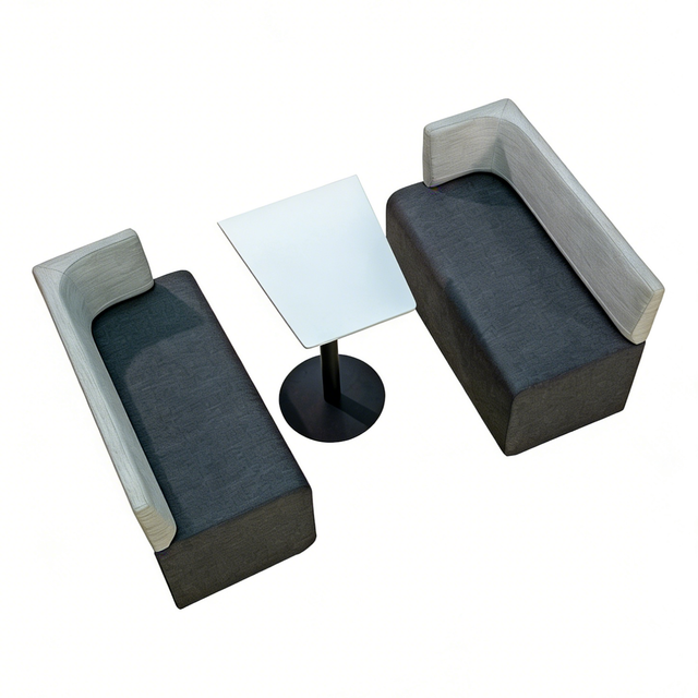 Grande 2-4 Person Sofa Set with Table