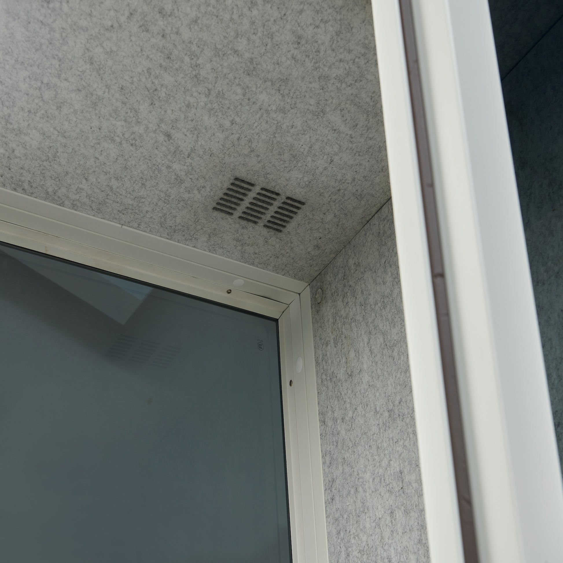 SR10003-2POD-WHT&GY-SQ-022.jpg